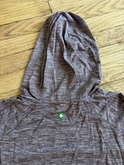Insect Shield White Sierra Hood Pullover Sz XL Burgandy Bug Free Base Camp Shirt