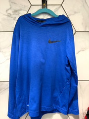 Boy’s Nike Blue Solid Pullover Hoodie Long Sleeve Logo Teens Regular Size M