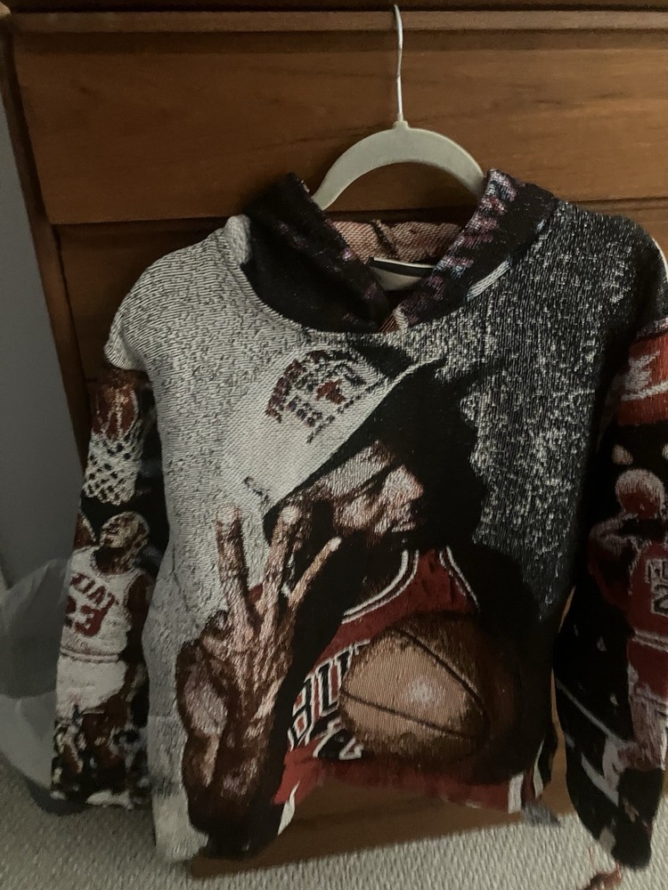 Brand X Studios Designer Brand Michael Jordan 3 Tapestry Pullover Hoodie Medium