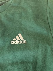 adidas Men’s Essentials Fleece Sweatshirt Collegiate Green Size Small IJ8893 NWT