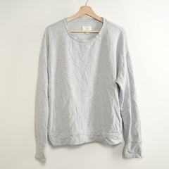 Offline Men’s M. Light Gray Long Sleeve Basic Crew Neck Sweatshirt