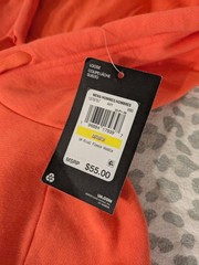 New With Tag Men’s Medium Coral/Orange Drawstring Pocketed Under Armour Hoodie