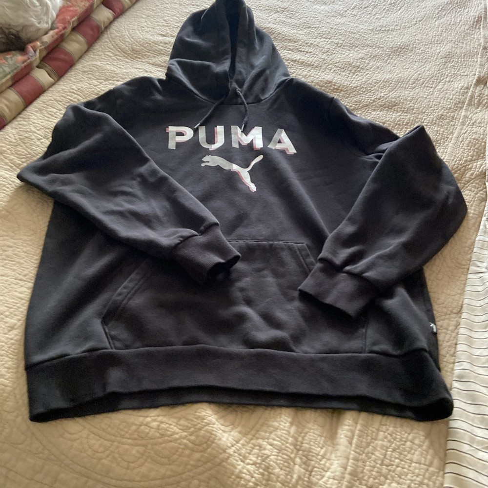 Puma Sweat Shirt.