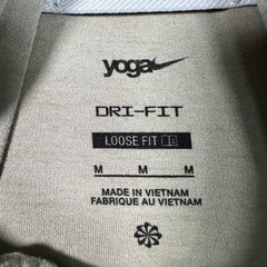 Nike Yoga Dri Fit Hoodie Mens Medium Beige Pullover Sweatshirt Lightweight