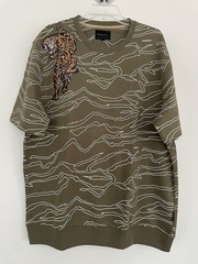 Sean John Men’s 2XL Tiger Patch Striped Olive Green Short Sleeve Crew Sweatshirt
