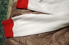 Assassin’s Creed III Zip Up White and Red Hoodie Jacket Men’s Small