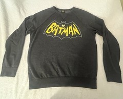 Batman Mens EUC Vintage Look M Regular Gray Crewneck Pullover Long Sleeve