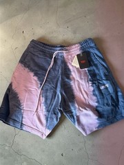 Levi’s Men’s Seasonal Garment Dyed Tie Dye Sweatshorts Moon Dream Lilac