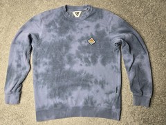 VISSLA Crewneck Sweatshirt Size Large Tie Dye Color Blue Pullover Pre-owned