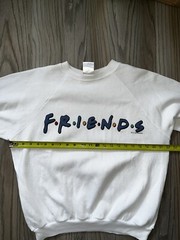 VTG 1995 Friends TV Show Promo White Crewneck Sweatshirt 90s Men’s Size (XL)