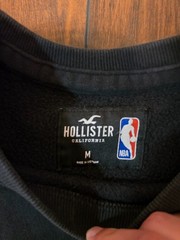 Hollister X NBA Team Logo Pullover Sweater Men’s Medium Black Cotton/Polyester