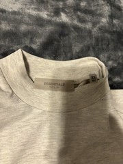 NWT Fear of God Essentials Light Oatmeal T-Shirt Size XS 100% Authentic✅