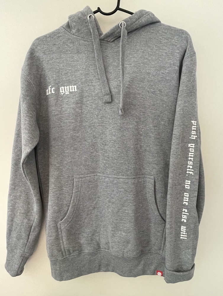 Men’s UFC Gym Training Casual Hoodie Gray White Spellout Sz S “Push Yourself”
