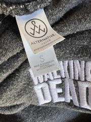 THE WALKING DEAD (2017) Official AMC TV Show CAST & FILM CREW Swag Hoodie Small