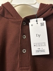 NWT Denim And Flowers, burgundy Hooded Three Button Thermal Knit