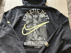 NIKE ATHLETIC DEPT SIZE 2XL STNDR FIT BLACK PULL OVER HOODIE.SEE DESCRIPTION
