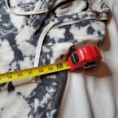 Hollister Sweatshirt Hoodie White Black Cloud Mens Small 21×25 WINTER CAMO LOOK