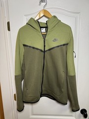 Nike Tech Fleece Hoodie Mens Medium Olive Green Full Zip Windrunner Jacket