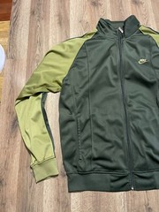 Nike Sweatshirt, Men’s Size Small, Green, Full Zip, Front Pockets track jacket