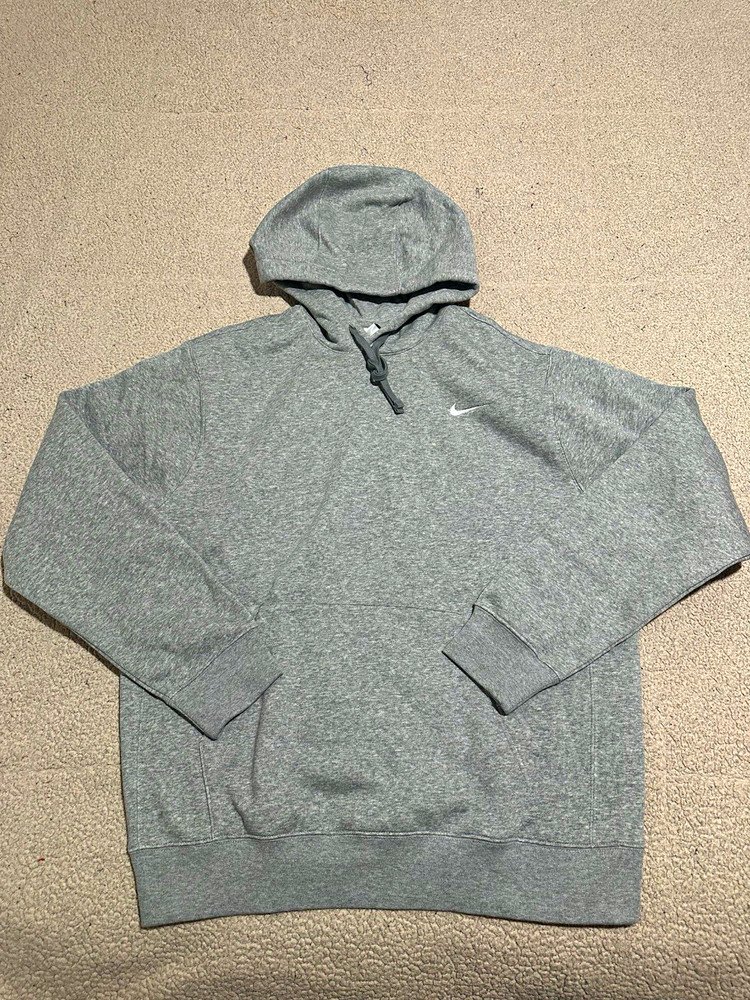 Nike Men’s Gray Pullover Hoodie w/ Pockets Size M Regular CJ1611-063