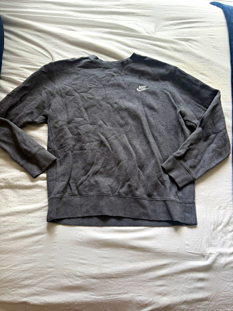 Nike Gray Solid Logo Crew Neck Pullover Sweatshirt Men’s Regular Size M