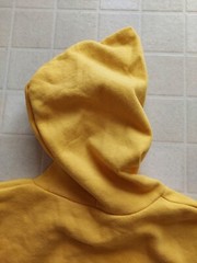 NIALL HORAN YELLOW HOODED SWEATSHIRT, SIZE ADULT S, B&C COLLECTION