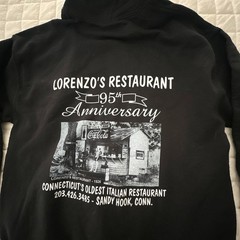 Lorenzo’s Restaurant Hoodie Adult Medium Black Graphic Sandy Hook Newtown CT