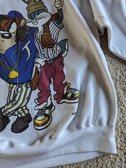 Vintage 1993 Hip Hop Looney Tunes Bugs Bunny Taz Double Sided Sweatshirt XL 90s