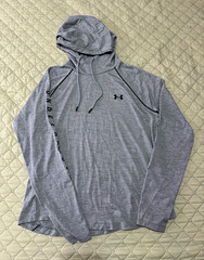 Under Armour Men’s Gray Solid Pullover Hoodie Logo Long Sleeve Size M