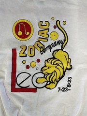 Tee Jays White Crewneck Fleece Sweatshirt Men’s L Leo zodiac Graphic Print