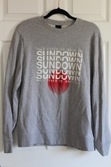Men’s Gray Sweetheart H & M Sun Down Graphic Printed Design Size L 1.19