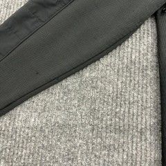 Under Armour Sweatshirt Mens LG Black Polyester Side Zip Pocket Athletic Style