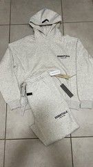 Essentials Set (Light Oat) Size XS, S, M, L