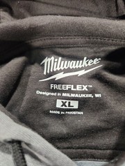 Milwaukee FREEFLEX Pullover Hoodie