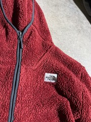 The North Face Campshire Men’s Red 1/4 Zip Fleece Hoodie Size Medium