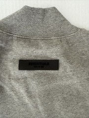 Essential FOG Dark Oatmeal Relaxed Crewneck Size M NWT SOLD OUT Authentic
