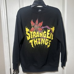 Netflix Stranger Things Oversized Fleece Sweatshirt No Boundaries Black XXS (00)
