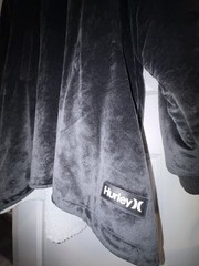 Hurley Black Sherpa-Lined Fleece Pullover Hooded Wearable Blanket 2XL