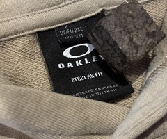 Men’s Oakley Hoodie Tan Pirate Skull And Bones Sweatshirt Size 2XL Rare XXL🔥