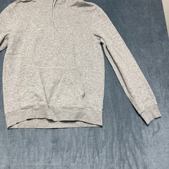 H&M Hoodie Mens Small Heather Gray Cotton Fleece Lined Relaxed Fit Wrapover Hood