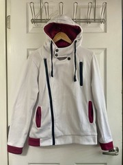 Assassin’s Creed Promo White Zip Up Hooded Cosplay Sweater Men’s Size XL
