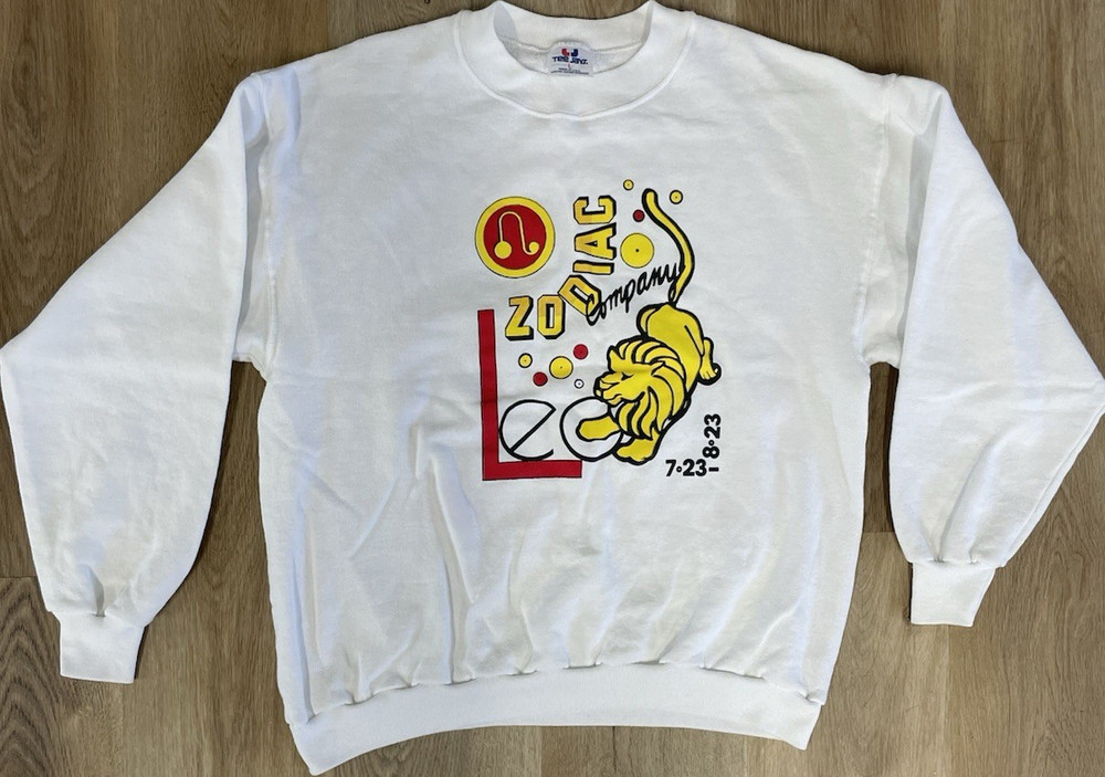 Tee Jays White Crewneck Fleece Sweatshirt Men’s L Leo zodiac Graphic Print