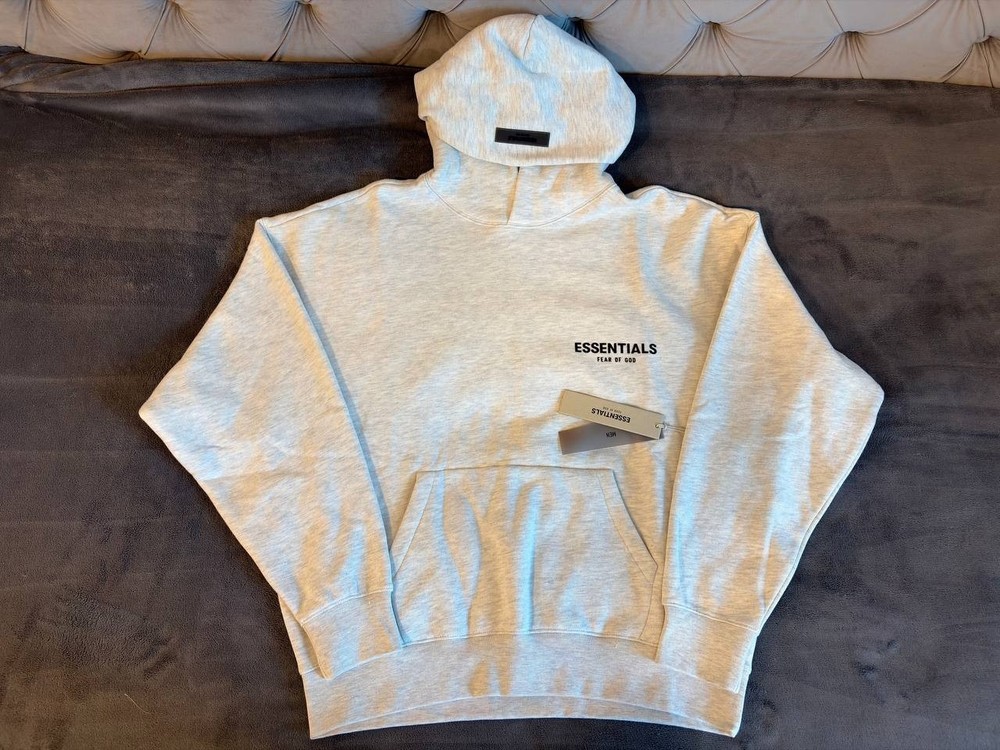 Essentials Fear Of God Light Oatmeal SS22 – XS-XL NEW WITH TAGS Gray
