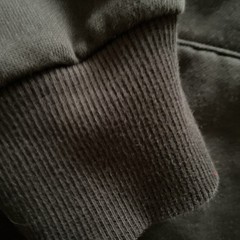 Puma Sweat Shirt.