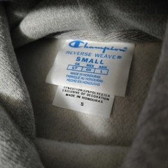 Champion Men’s Small Reverse Weave Gray Hoodie Basic Sleeve Logo