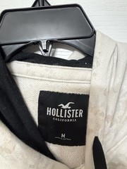 Hollister Beige Floral Pullover Hoodie Men’s M Fleece Cotton Blend Pockets