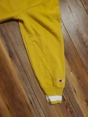 Champion Mens Size Medium BAGGY Varsity Crewneck Sweatshirt Yellow Y2K Sz M