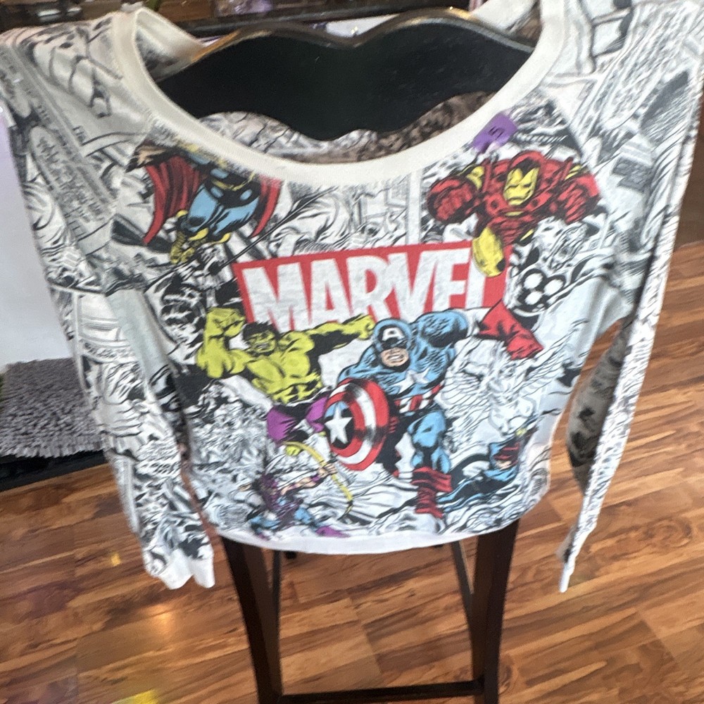 Marvel Avengers Captain America Hulk Iron Man Thor Crewneck Pullover XL