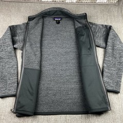 Patagonia grey weave men zippered jacket Medium great condition All seasons