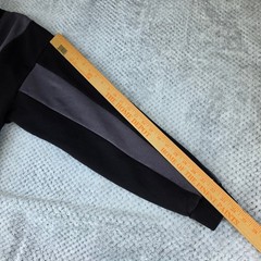 The Giving Movement Colorblock Sweatshirt Mens XS/S Black Oversize Sustainable